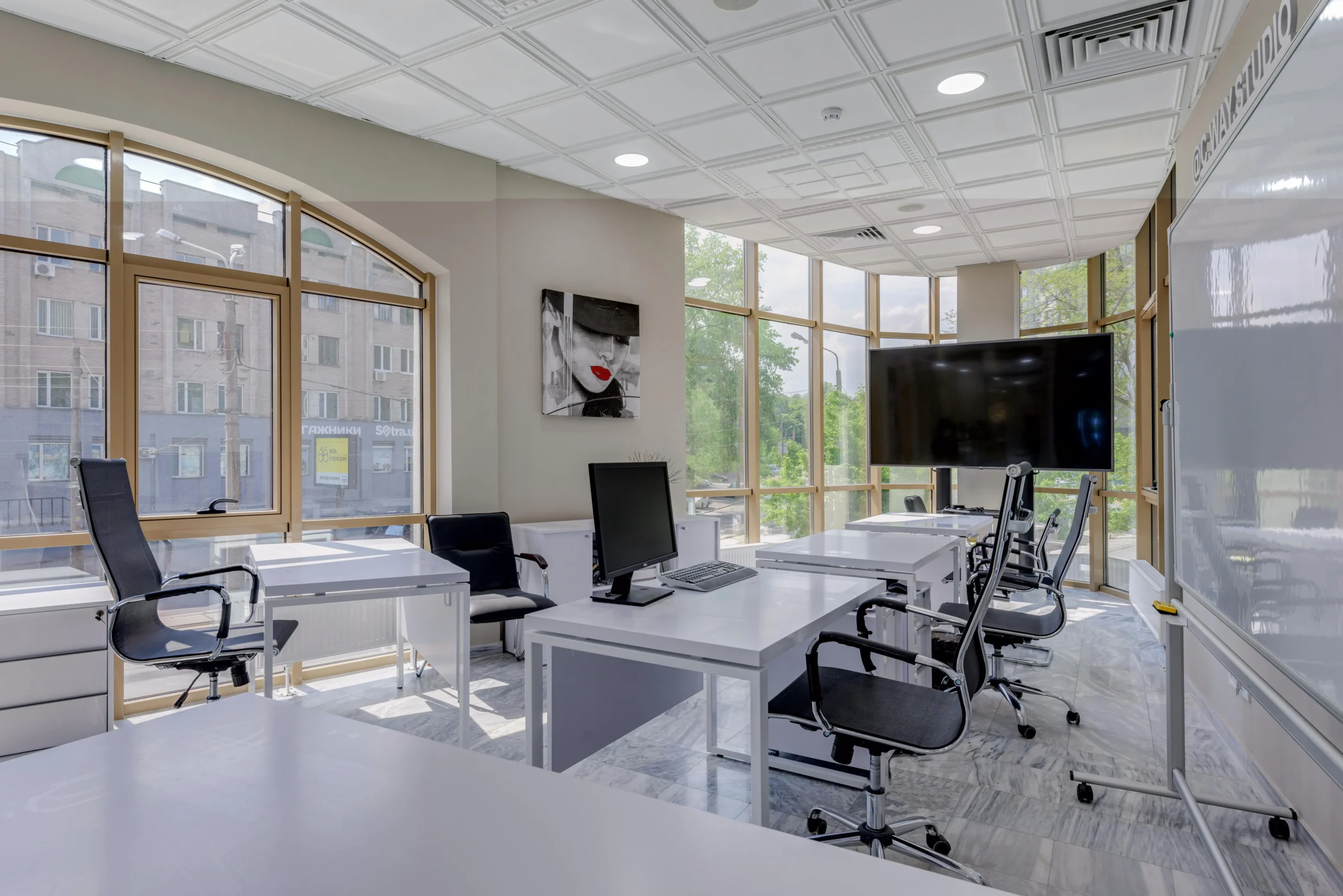Reliable office cleaning packages